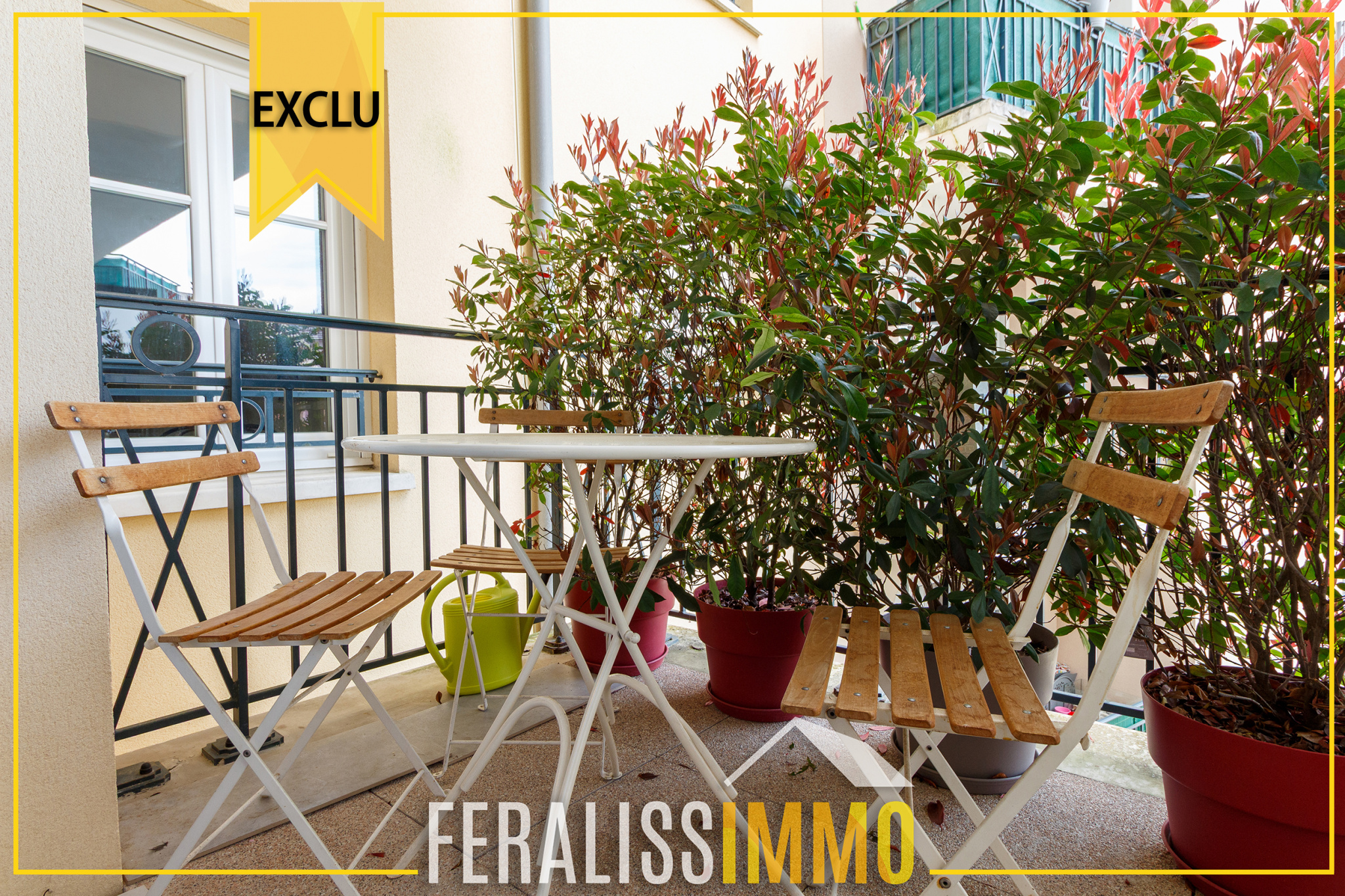 Superbe studio avec terrasse !